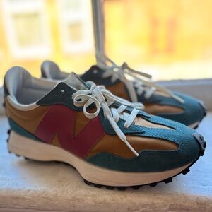 New Balance 327 - Limited Edition Colors